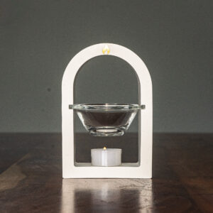 Temple Wax Melter Premium Λευκός αρωματιστής από οικολογική ρητίνη υγρού γυαλιού. Μοναδικός Σχεδιασμός | Ποιότητα Κατασκευής | Εκλεπτυσμένα αρώματα designed & produced by Luxury Candles Workshop